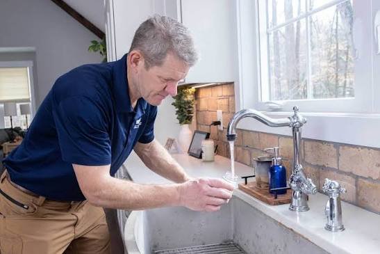 Keeping Hot Water and Home Plumbing Running Smoothly in Seattle