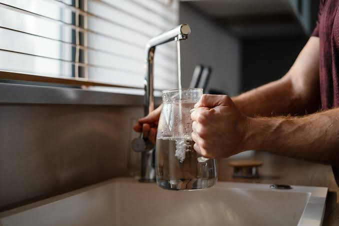 How the Right Water Filtration System Can Make Everyday Water Better